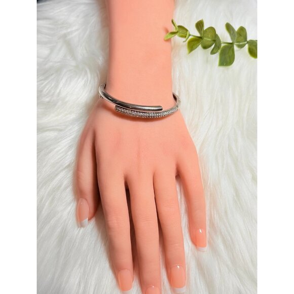 Pave Cz Bypass Design Bangle - Picture 10 of 11